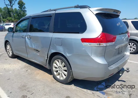 2014 Toyota Sienna Limited 7 Passenger from USA, damaged, VIN 5TDDK3DC2ES093805